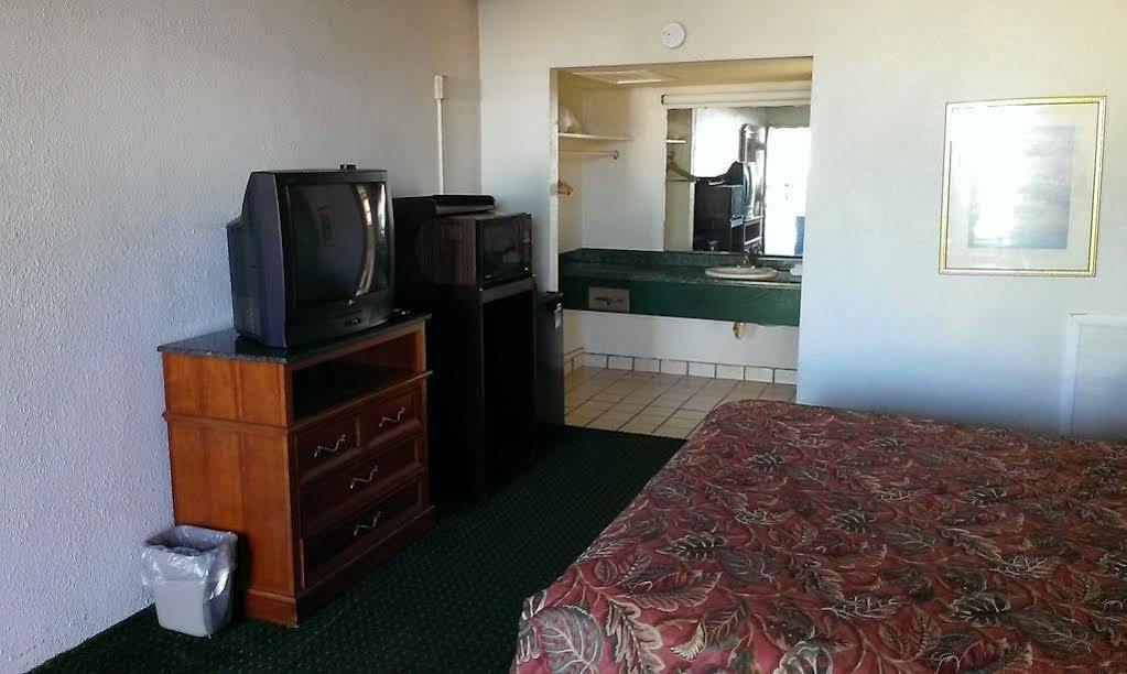 Budget Inn - Palatka Exteriér fotografie